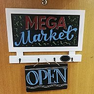 MegaMarket на Римской